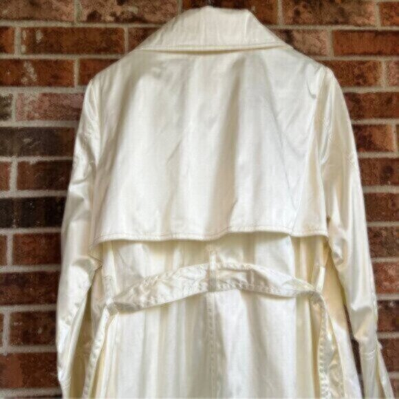 NWT! Banana Republic Maja Satin Trench Coat Iced Vanilla Ivory - Size Petite L - Picture 10 of 16
